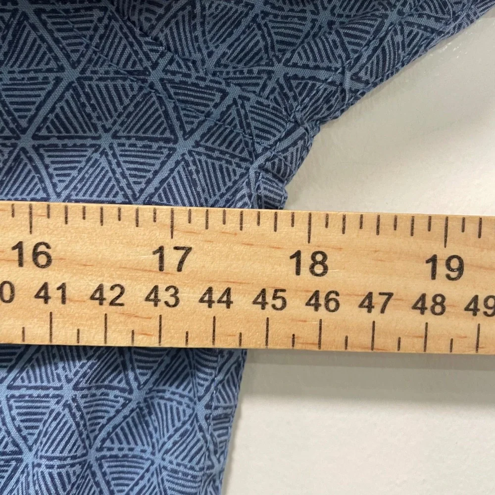 Old Navy Boys XL 14-16 Blue Geometric Triangle Print Button Down Shirt Short Slv